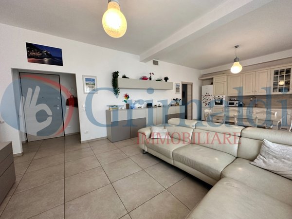 appartamento in vendita a La Spezia in zona Canaletto / Buonviaggio / Migliarina