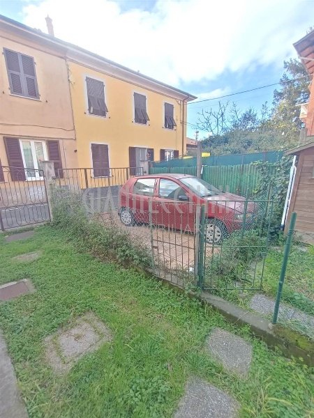 appartamento in vendita a La Spezia in zona Canaletto / Buonviaggio / Migliarina