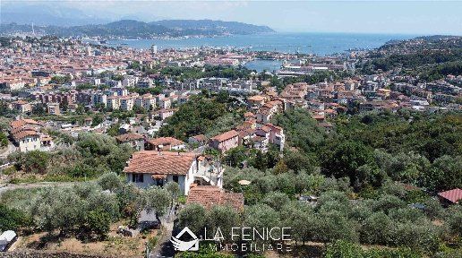 appartamento in vendita a La Spezia in zona La Foce / Sant'Anna