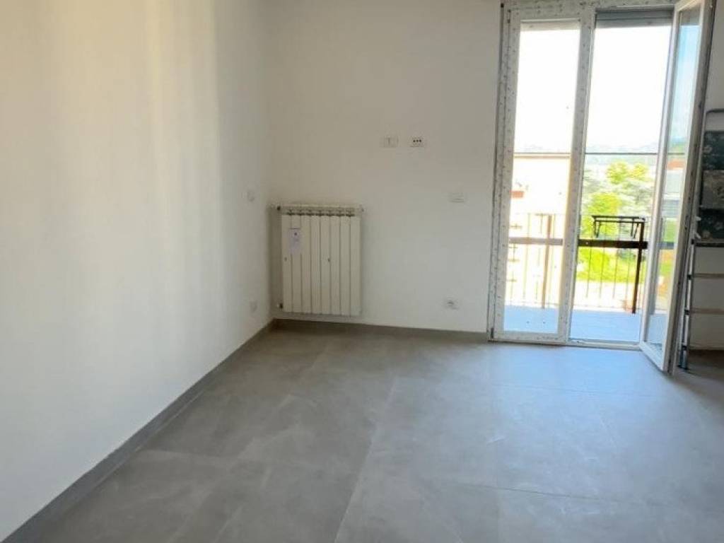 appartamento in vendita a La Spezia in zona Canaletto / Buonviaggio / Migliarina
