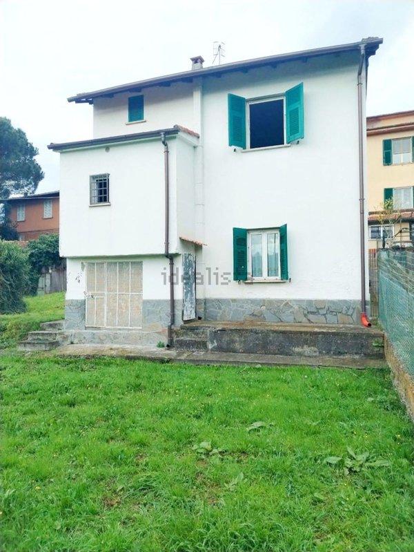 casa indipendente in vendita a La Spezia in zona Centro Storico
