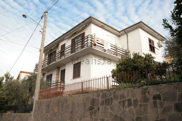 casa indipendente in vendita a La Spezia in zona Centro Storico
