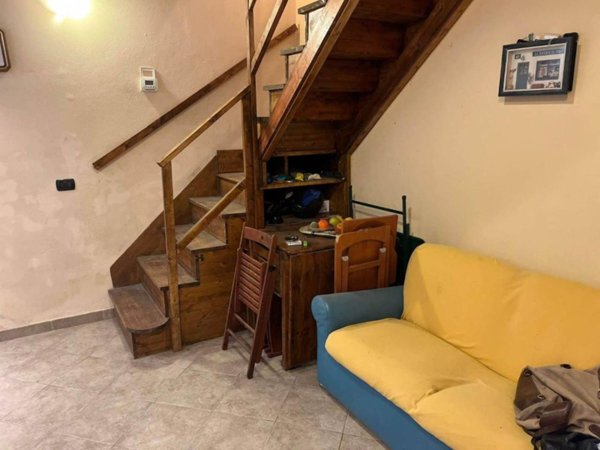 appartamento in vendita a La Spezia in zona Pitelli
