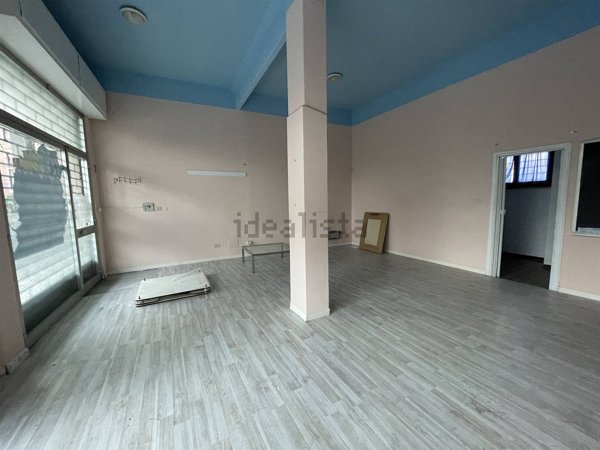 locale commerciale in vendita a La Spezia