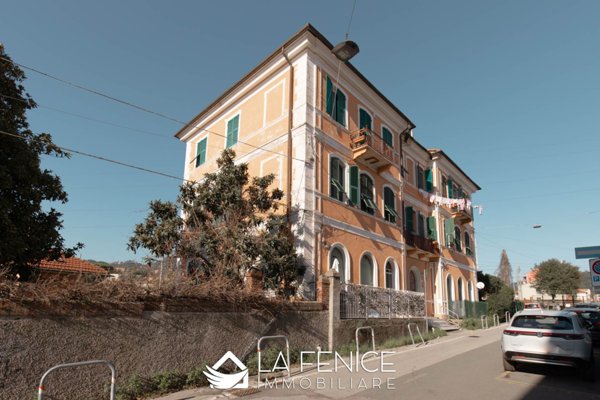 appartamento in vendita a La Spezia in zona Canaletto / Buonviaggio / Migliarina
