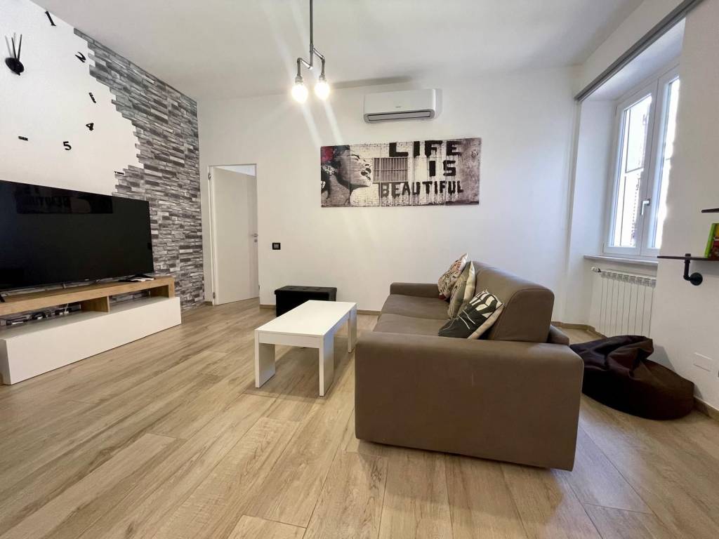 casa indipendente a La Spezia in zona Canaletto / Buonviaggio / Migliarina