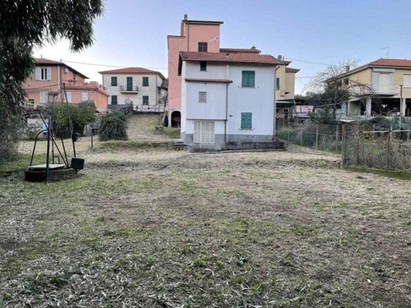 casa indipendente in vendita a La Spezia in zona San Venerio