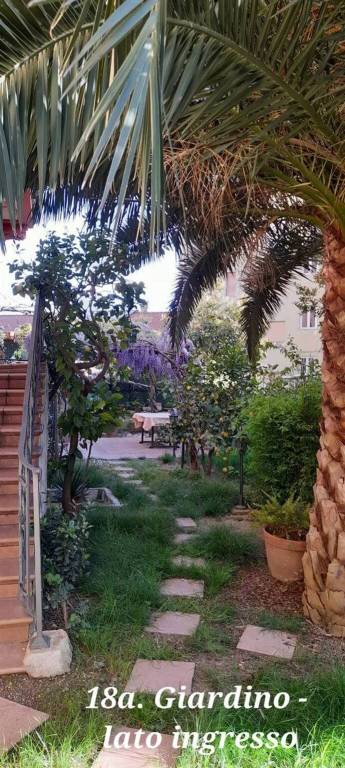 appartamento in vendita a La Spezia in zona Chiappa