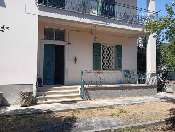 casa indipendente in vendita a La Spezia in zona Centro Storico