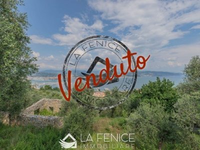 terreno edificabile in vendita a La Spezia
