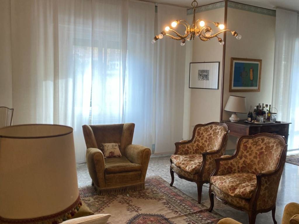 appartamento in vendita a La Spezia in zona Chiappa