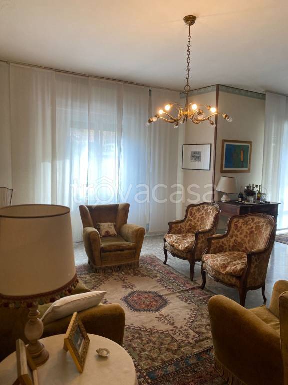 appartamento in vendita a La Spezia in zona Canaletto / Buonviaggio / Migliarina