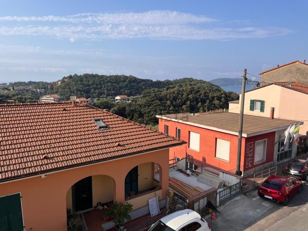 appartamento in vendita a La Spezia in zona Pitelli