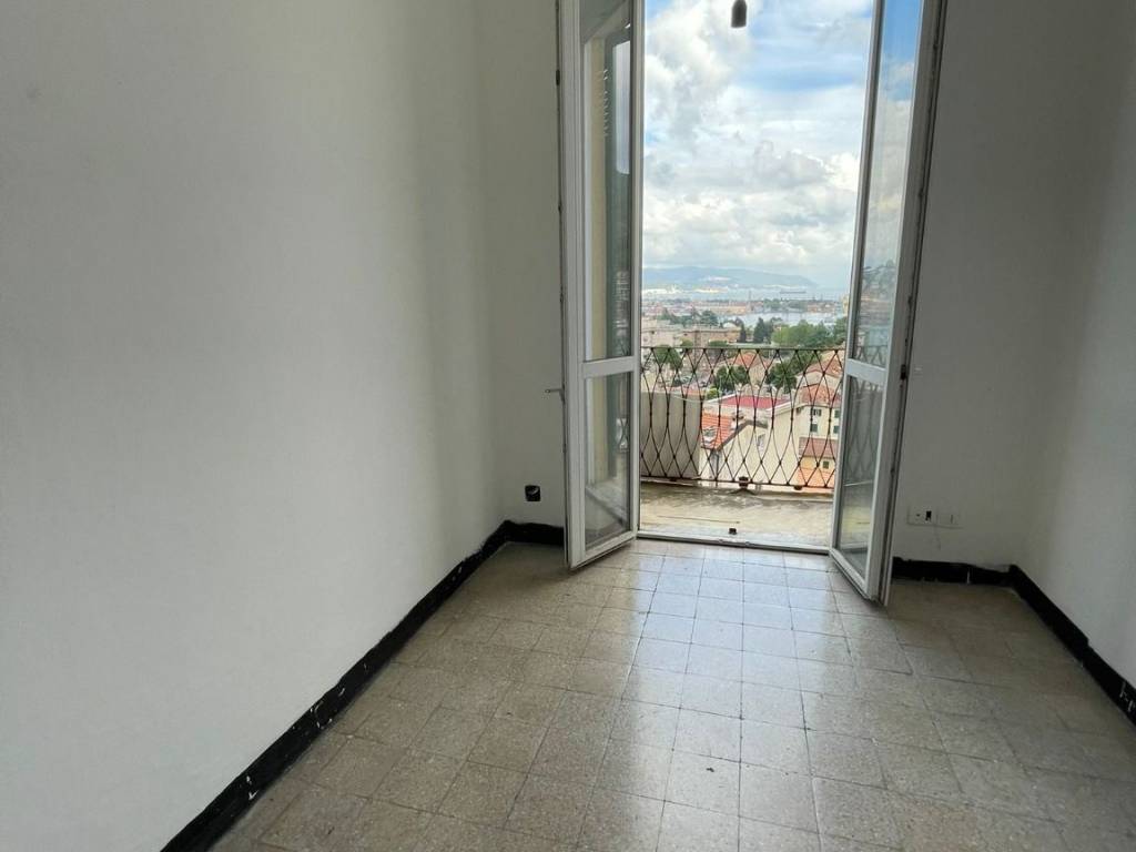 appartamento in vendita a La Spezia in zona Chiappa