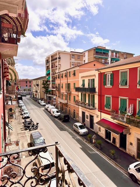 appartamento in vendita a La Spezia in zona Canaletto / Buonviaggio / Migliarina
