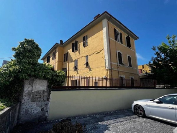 appartamento in vendita a La Spezia in zona Fossamastra