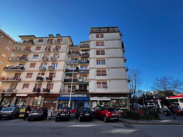 appartamento in vendita a La Spezia in zona Canaletto / Buonviaggio / Migliarina