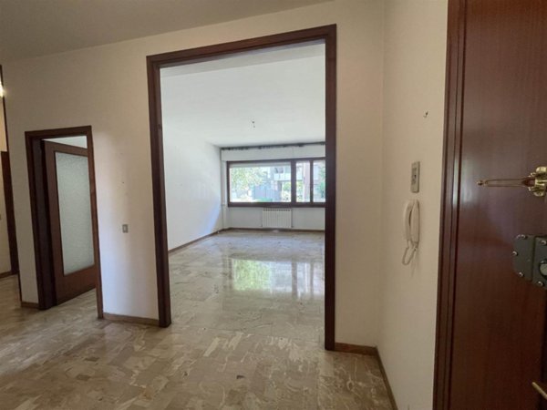 appartamento in vendita a La Spezia in zona Canaletto / Buonviaggio / Migliarina