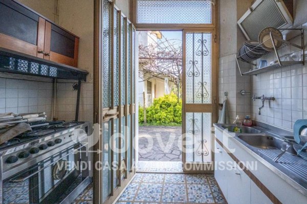 appartamento in vendita a La Spezia in zona Canaletto / Buonviaggio / Migliarina