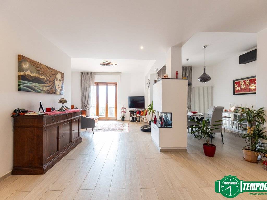 appartamento in vendita a La Spezia in zona Canaletto / Buonviaggio / Migliarina