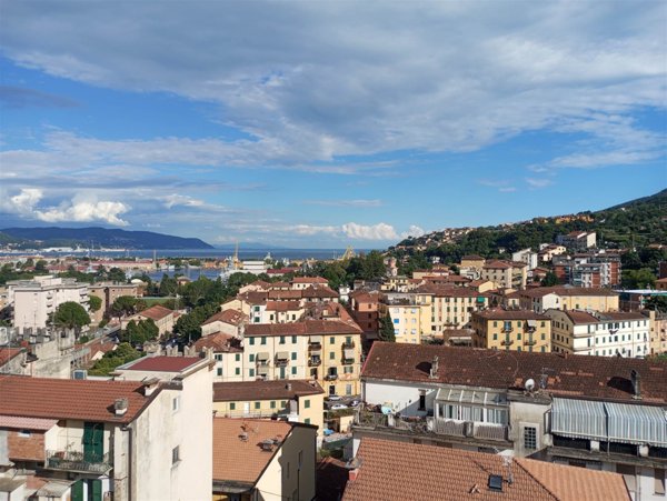 appartamento in vendita a La Spezia in zona Centro Storico