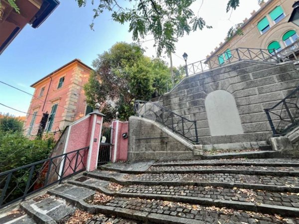 casa indipendente in vendita a La Spezia