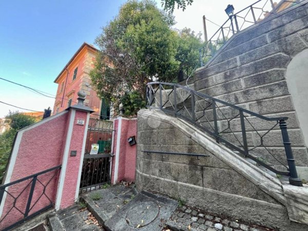 casa indipendente in vendita a La Spezia in zona Centro Storico