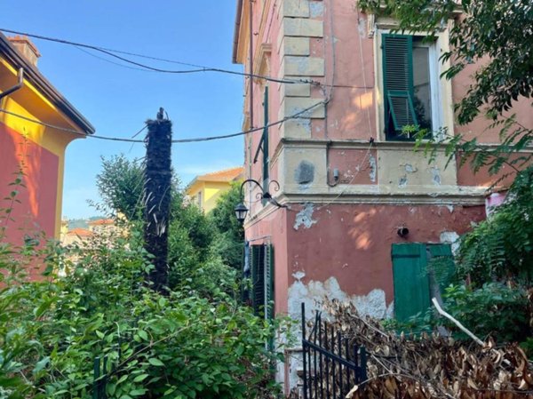 casa indipendente in vendita a La Spezia in zona Centro Storico