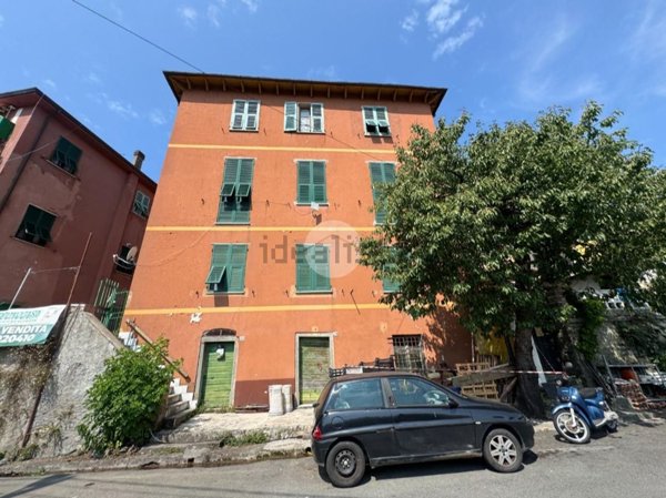 appartamento in vendita a La Spezia in zona Biassa