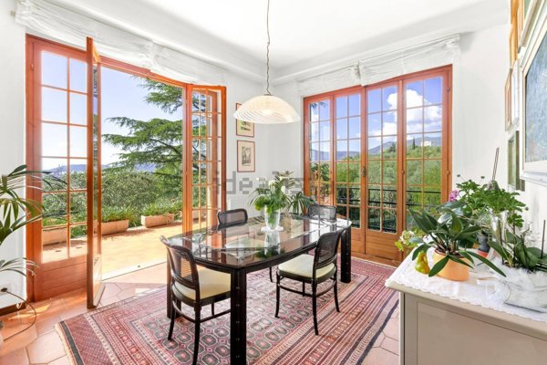 casa indipendente in vendita a La Spezia in zona Montepertico