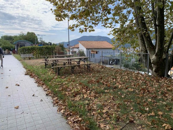 locale commerciale in vendita a La Spezia
