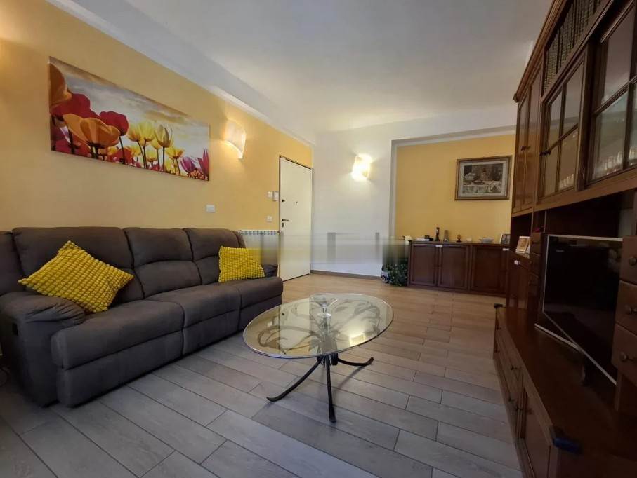 appartamento in vendita a La Spezia in zona Canaletto / Buonviaggio / Migliarina