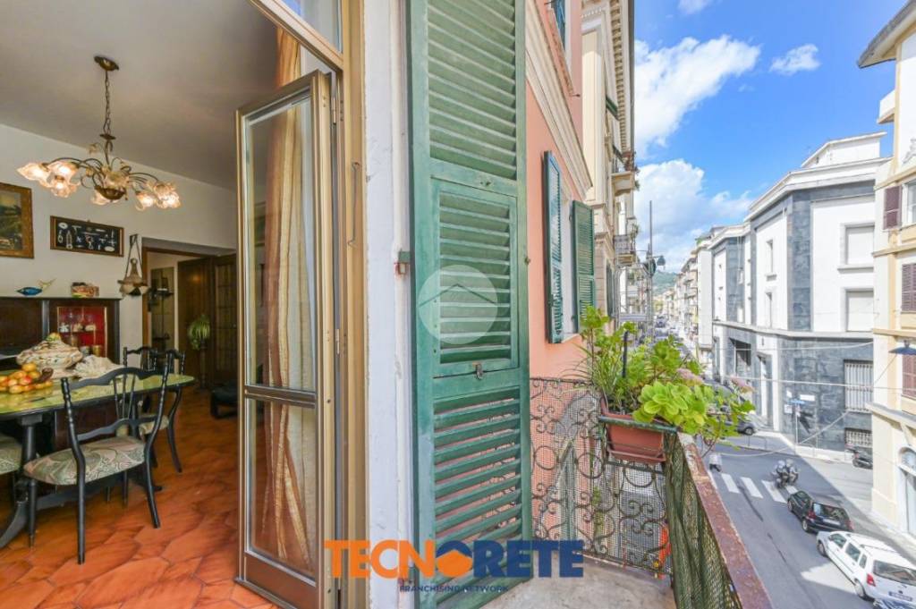 appartamento in vendita a La Spezia in zona Centro Storico