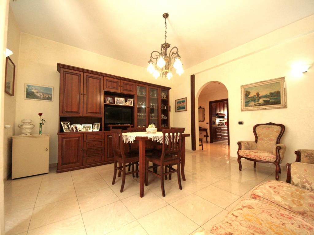 appartamento in vendita a La Spezia in zona Canaletto / Buonviaggio / Migliarina