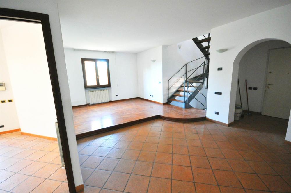 casa indipendente a La Spezia in zona Canaletto / Buonviaggio / Migliarina