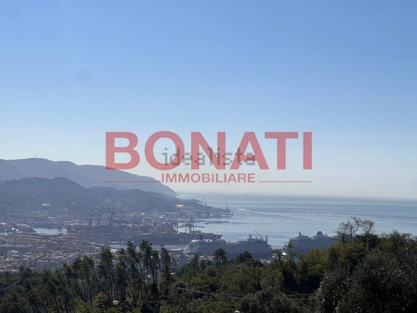 appartamento in vendita a La Spezia in zona Sarbia