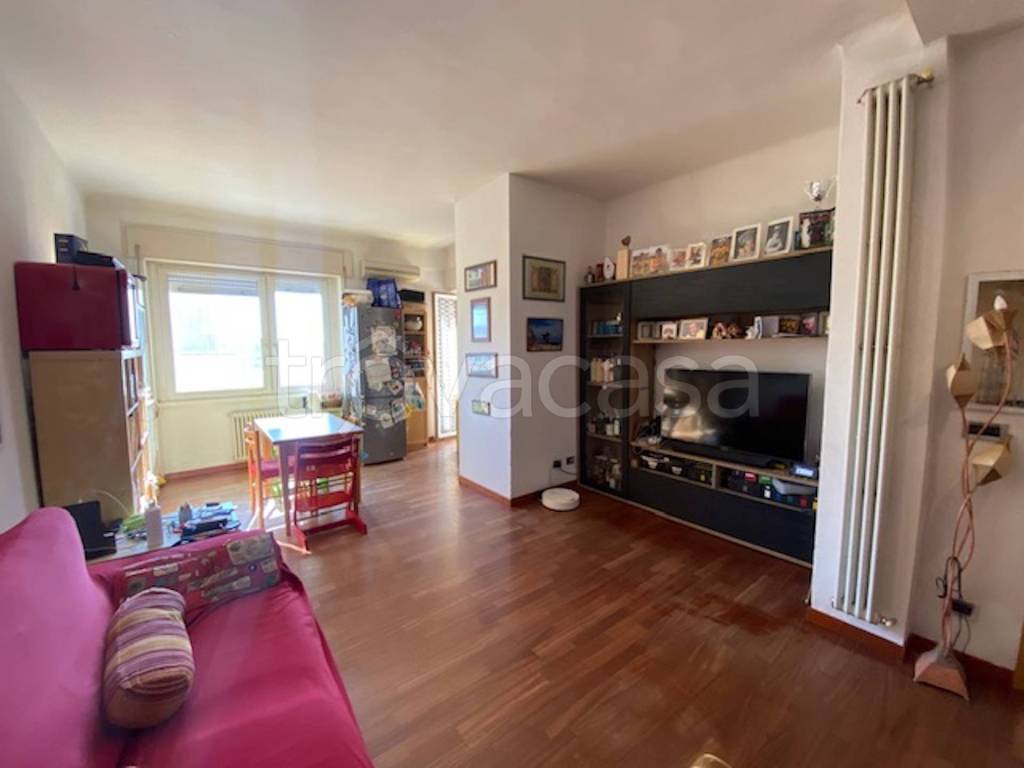 appartamento in vendita a La Spezia in zona Canaletto / Buonviaggio / Migliarina