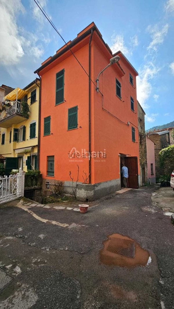 quadrivano in vendita a La Spezia in zona Biassa