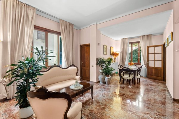 casa indipendente in vendita a La Spezia in zona Centro Storico