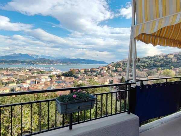 appartamento in vendita a La Spezia in zona Marola