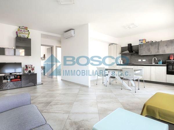 appartamento in vendita a La Spezia in zona Canaletto / Buonviaggio / Migliarina