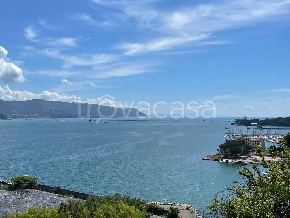 appartamento in vendita a La Spezia in zona Centro Storico