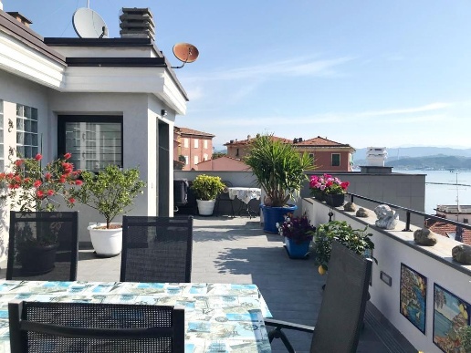 appartamento in vendita a La Spezia in zona Centro Storico