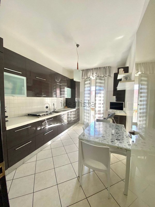 appartamento in vendita a La Spezia in zona Canaletto / Buonviaggio / Migliarina