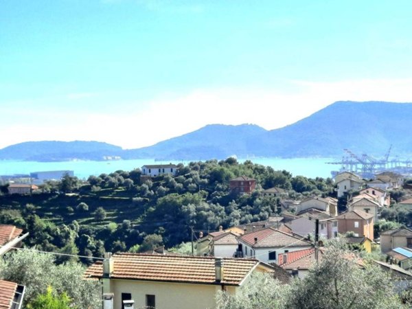 appartamento in vendita a La Spezia in zona San Venerio