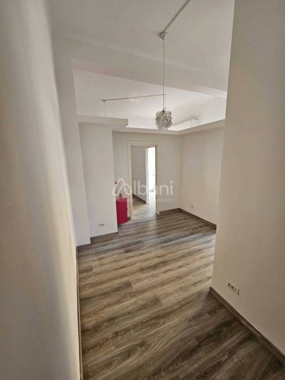 appartamento in vendita a La Spezia in zona Canaletto / Buonviaggio / Migliarina