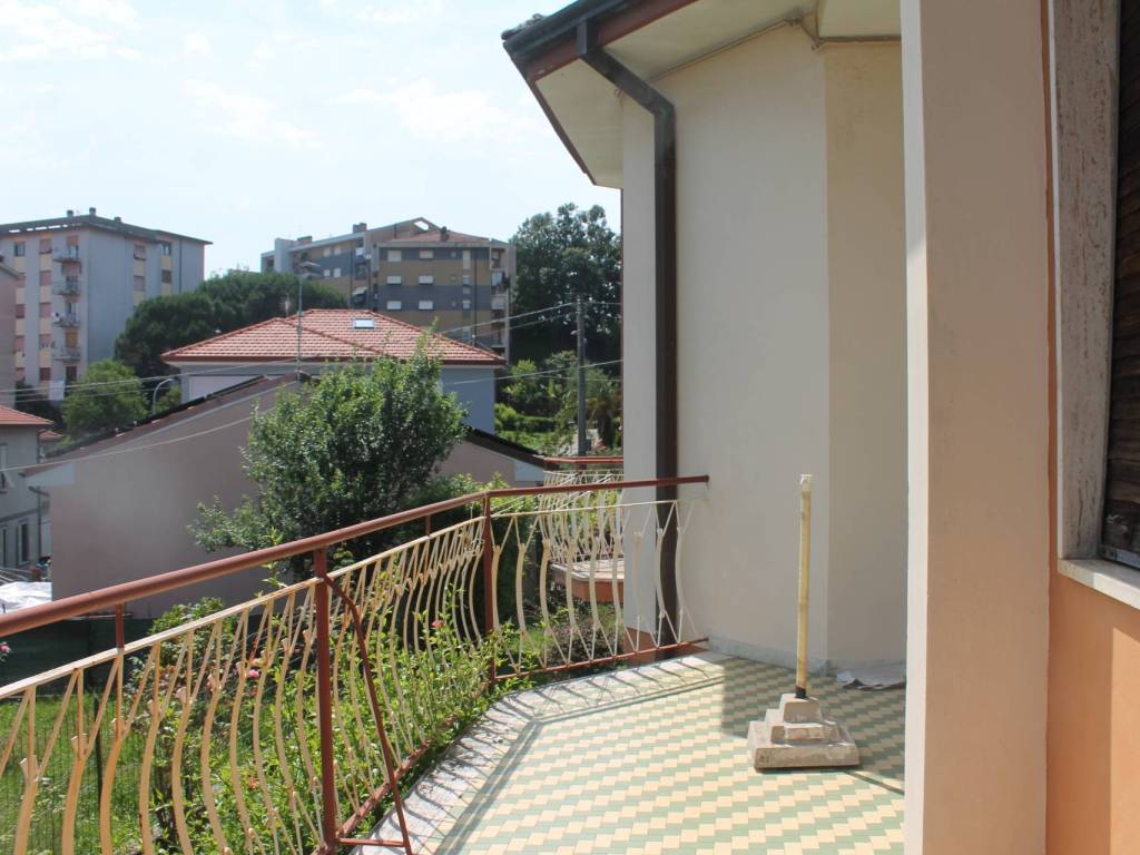 casa indipendente in vendita a La Spezia