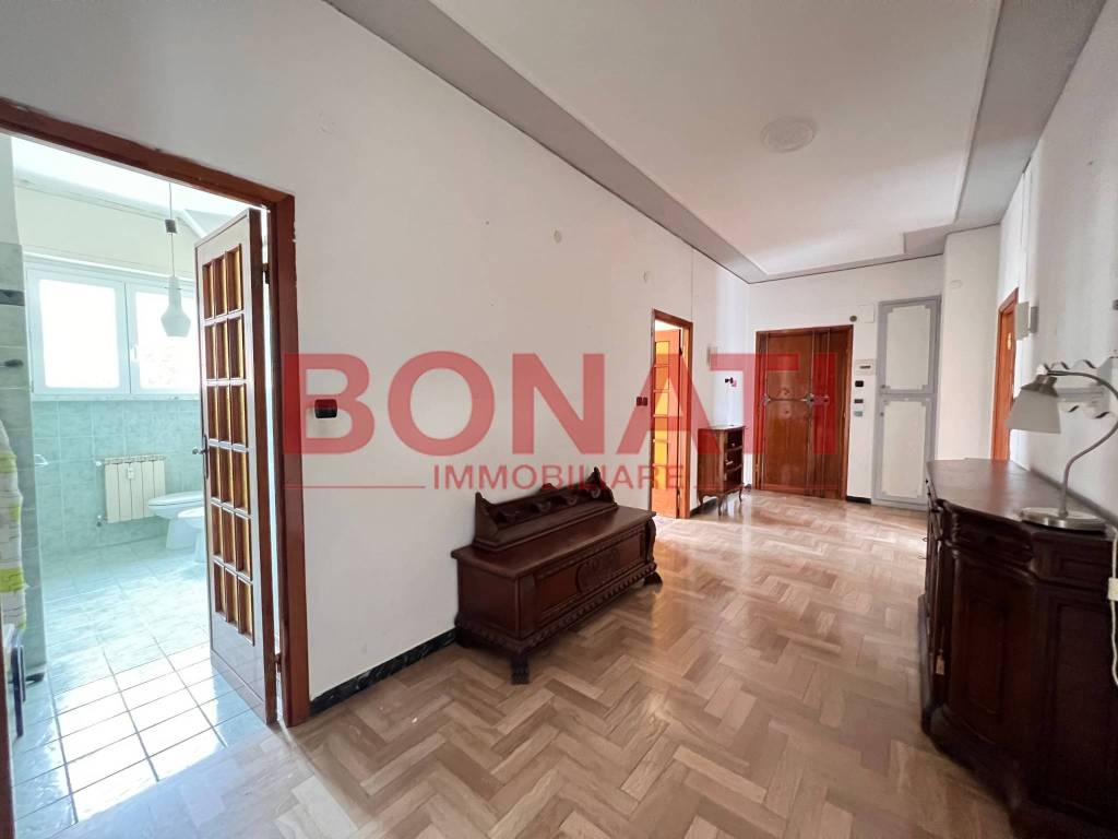 appartamento in vendita a La Spezia in zona La Foce / Sant'Anna