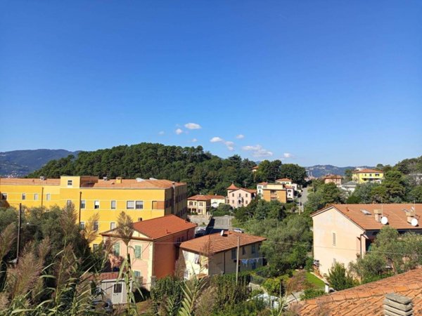appartamento in vendita a La Spezia in zona Pitelli