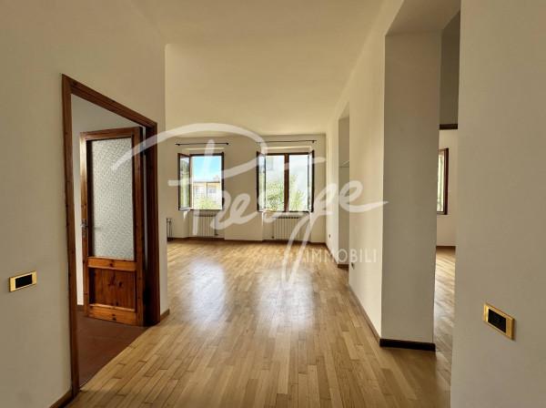 appartamento in vendita a La Spezia in zona Canaletto / Buonviaggio / Migliarina
